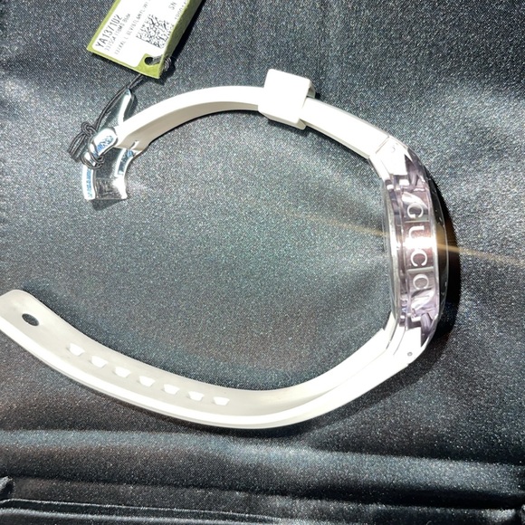 Gucci Sync Watch - Picture 8 of 8